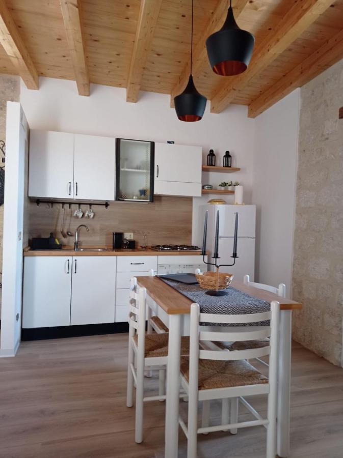 Casa Vacanze Borgo Gulini Da Anna Petralia Soprana Exterior foto