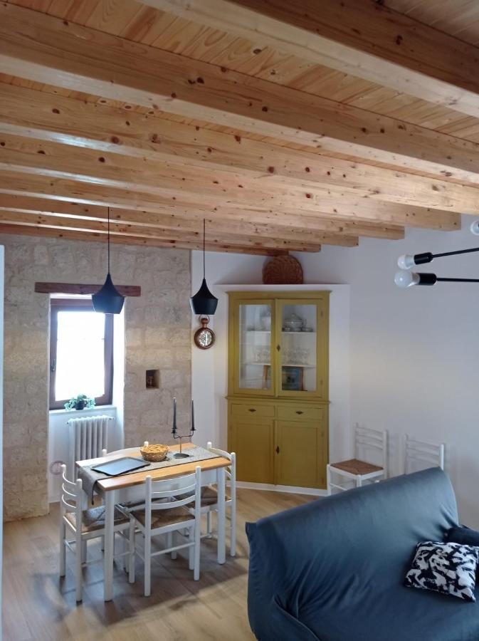 Casa Vacanze Borgo Gulini Da Anna Petralia Soprana Exterior foto